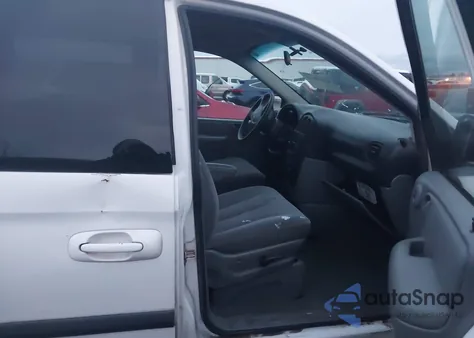 2006 Dodge Grand Caravan from USA, damaged, VIN 1D4GP24RX6B647021